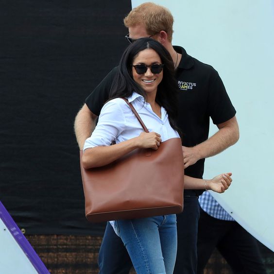 Photo: Everlane's well-known tote bag seen on Meghan Markle. Photographer: Saddam Hussein